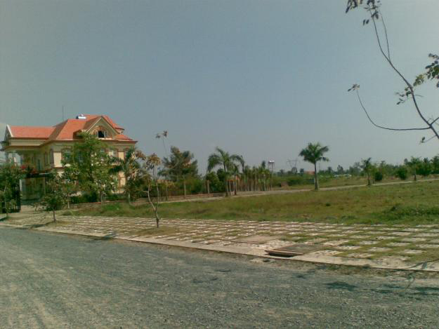 “Ngày hội mua nhà giá gốc”: Ai bán, ai mua?